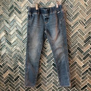 GAP Girls size 7 Skinny Legging Jeans